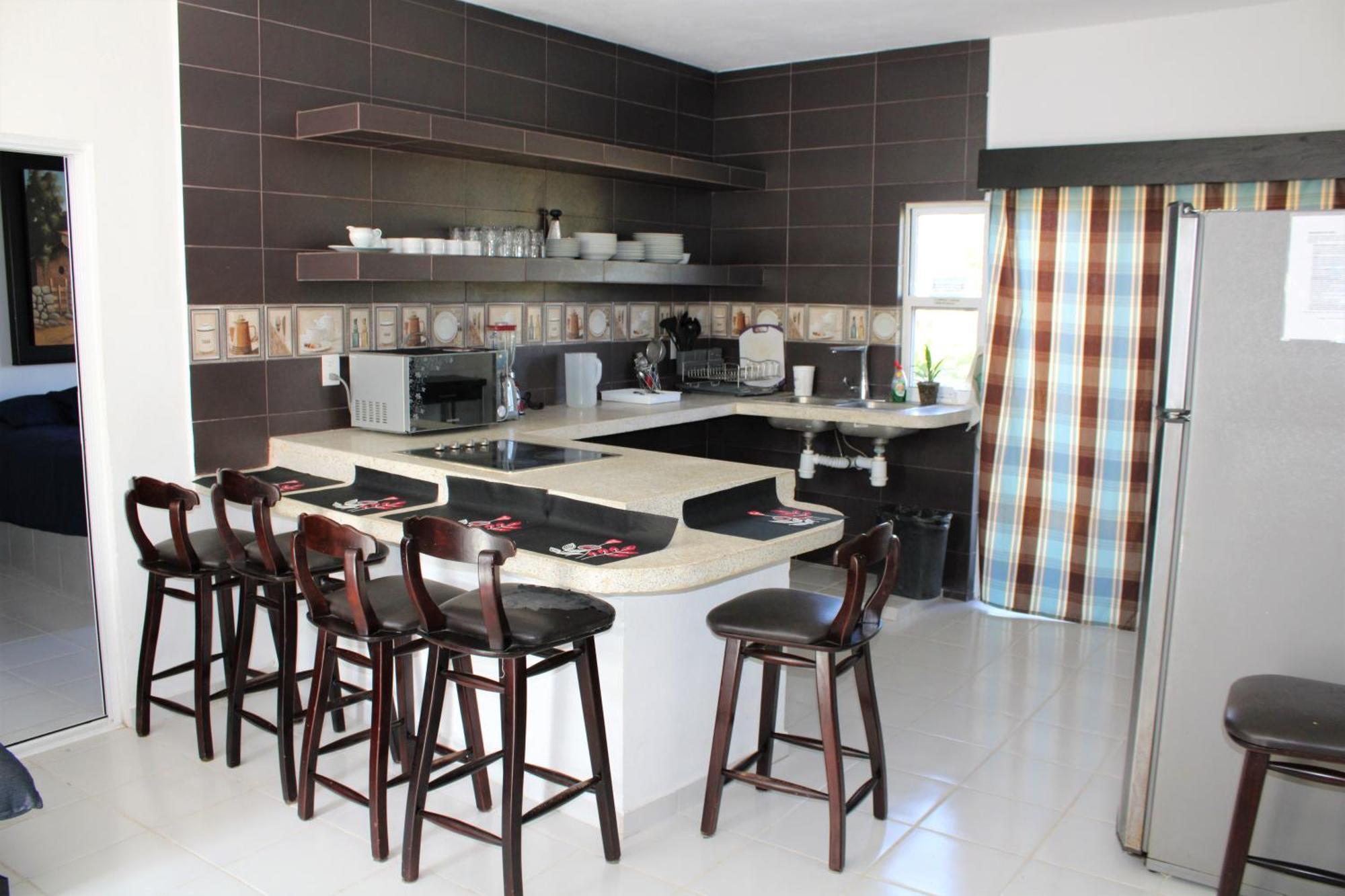 Hotel & Suites Vayor San Patricio Melaque Ruang foto